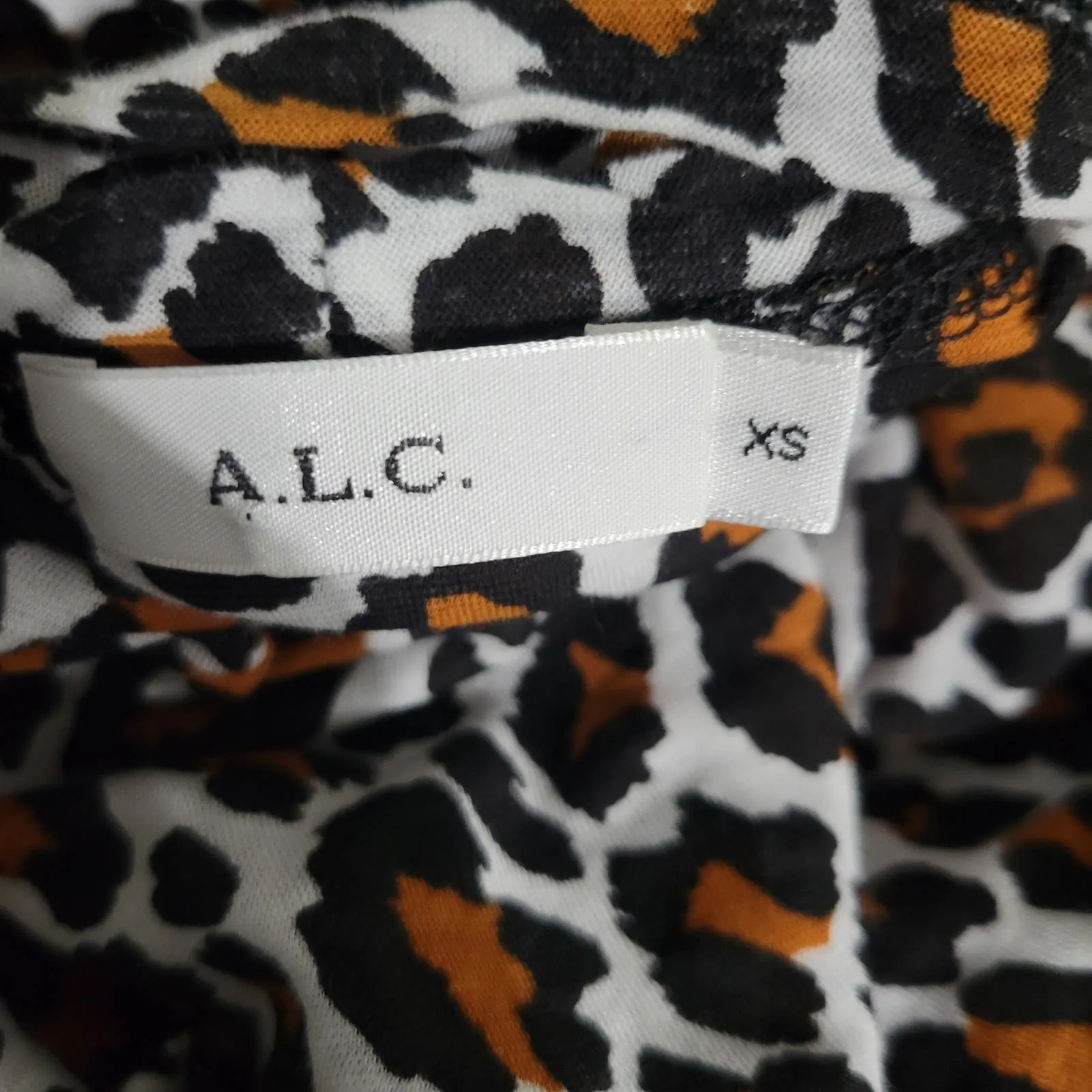 ALC Kati T Shirt Brown Animal Leopard Print Cotton Short Puff Sleeve Tee Top Size XS