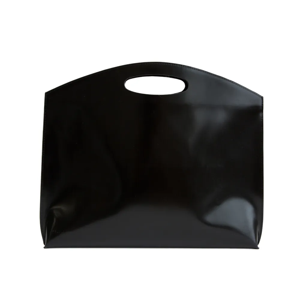 Flat minimal leather bag