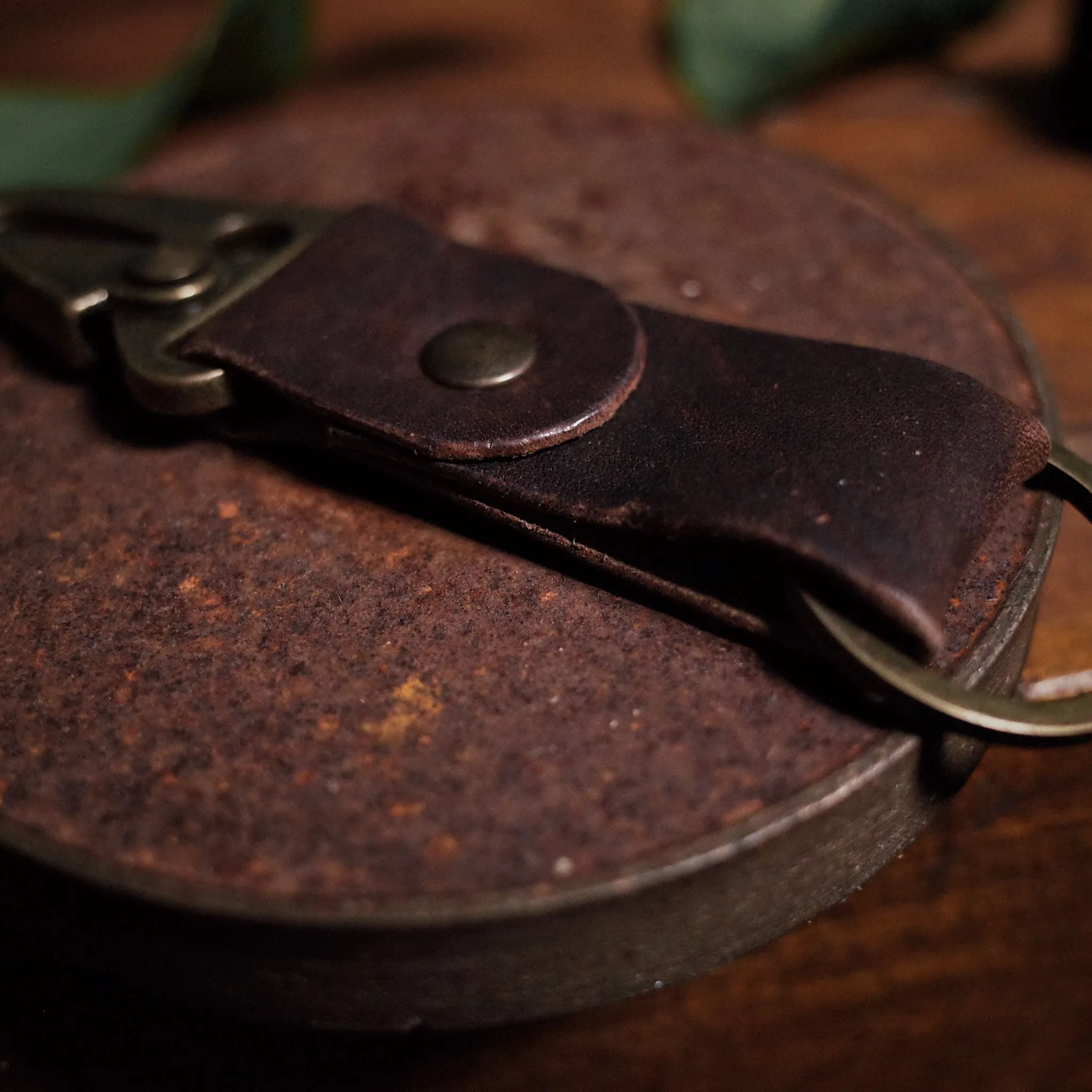 Leather Carabiner Keychain – Dark Brown Edition