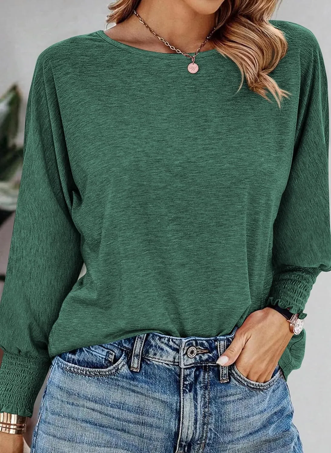 PRETTYGARDEN Women's 2025 Spring Fashion T Shirts Puff Long Sleeve Crewneck Casual Basic Tee Tops Blouses