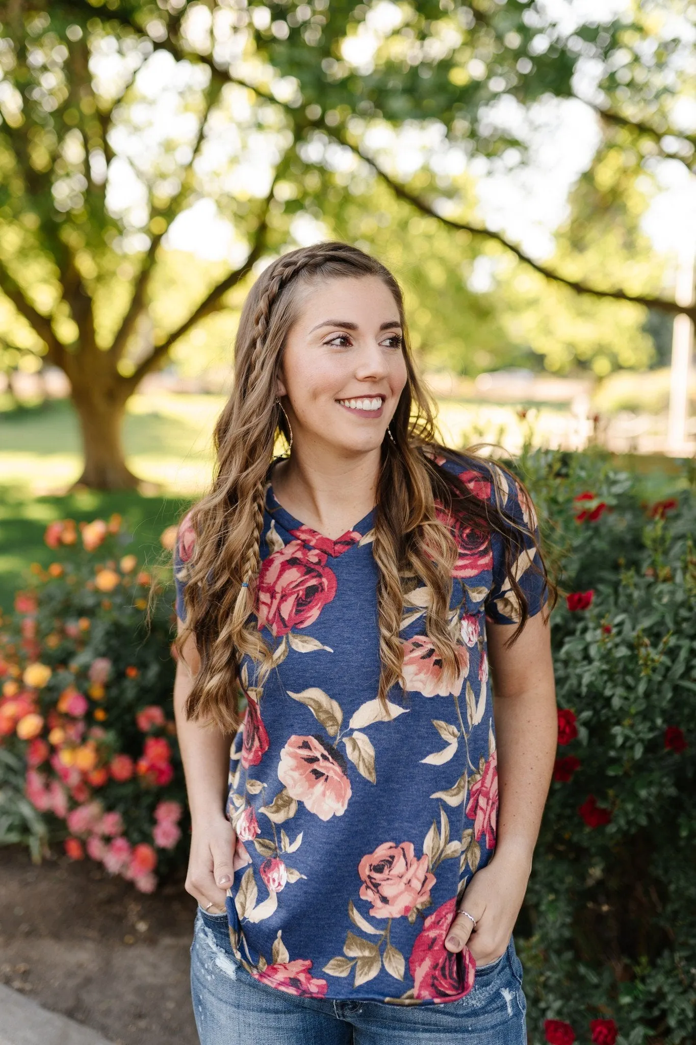 Simply Floral In Navy
